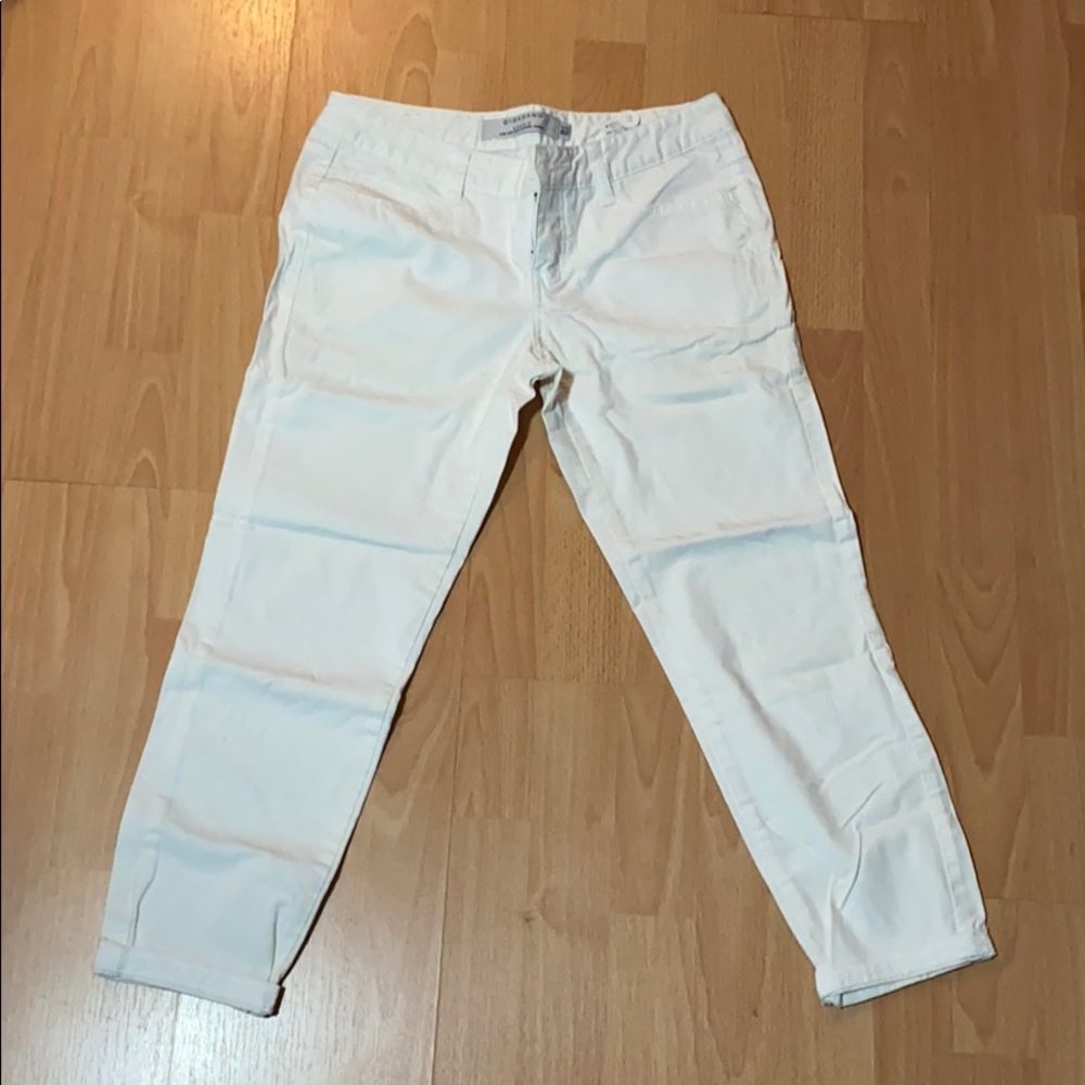 Capri white pants
